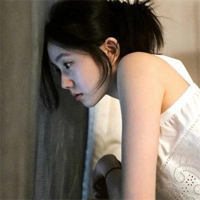 美少女大劈叉第二季海报